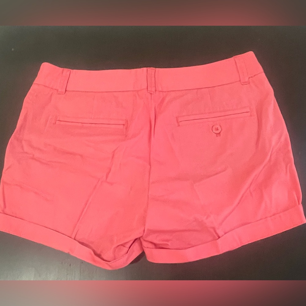 J.Crew 100% Cotton Chino Short. *Excellent Cond.* Size 6 - Picture 4 of 5